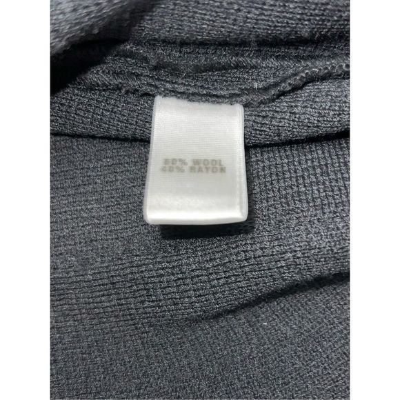 Plus Size St. John Cascading Black Ruffle Scalloped Bottom Knit Blazer Size 14 - Picture 4 of 6